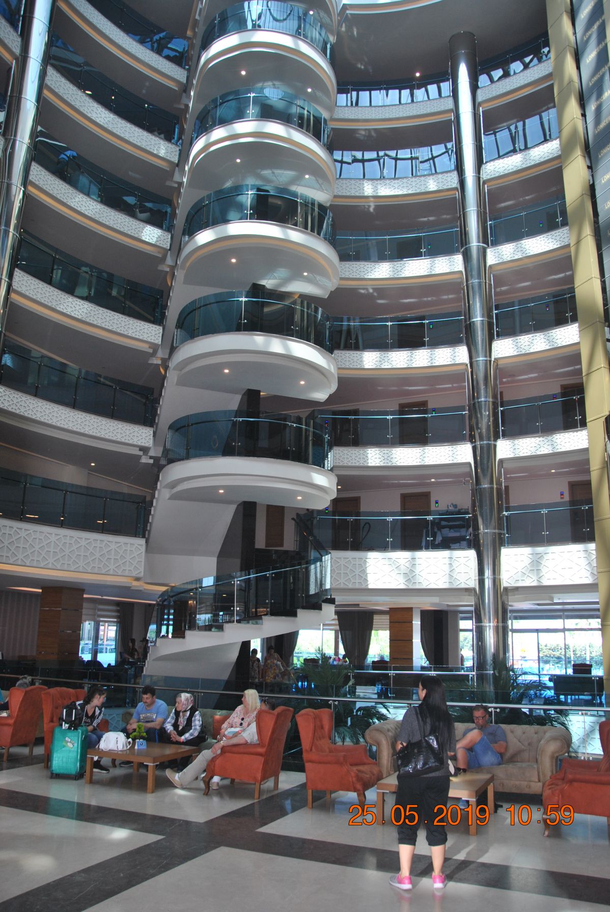 imagini hotel LONICERA RESORT